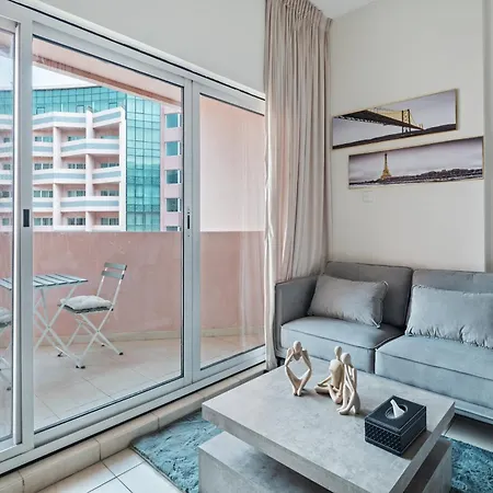 Charming Dubai Studio - Elegant Exterior photo